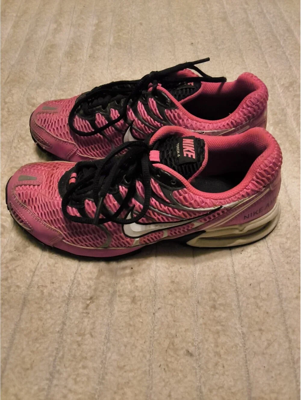 Nike Torch 4 Pink and Black Running Shoes 8.5